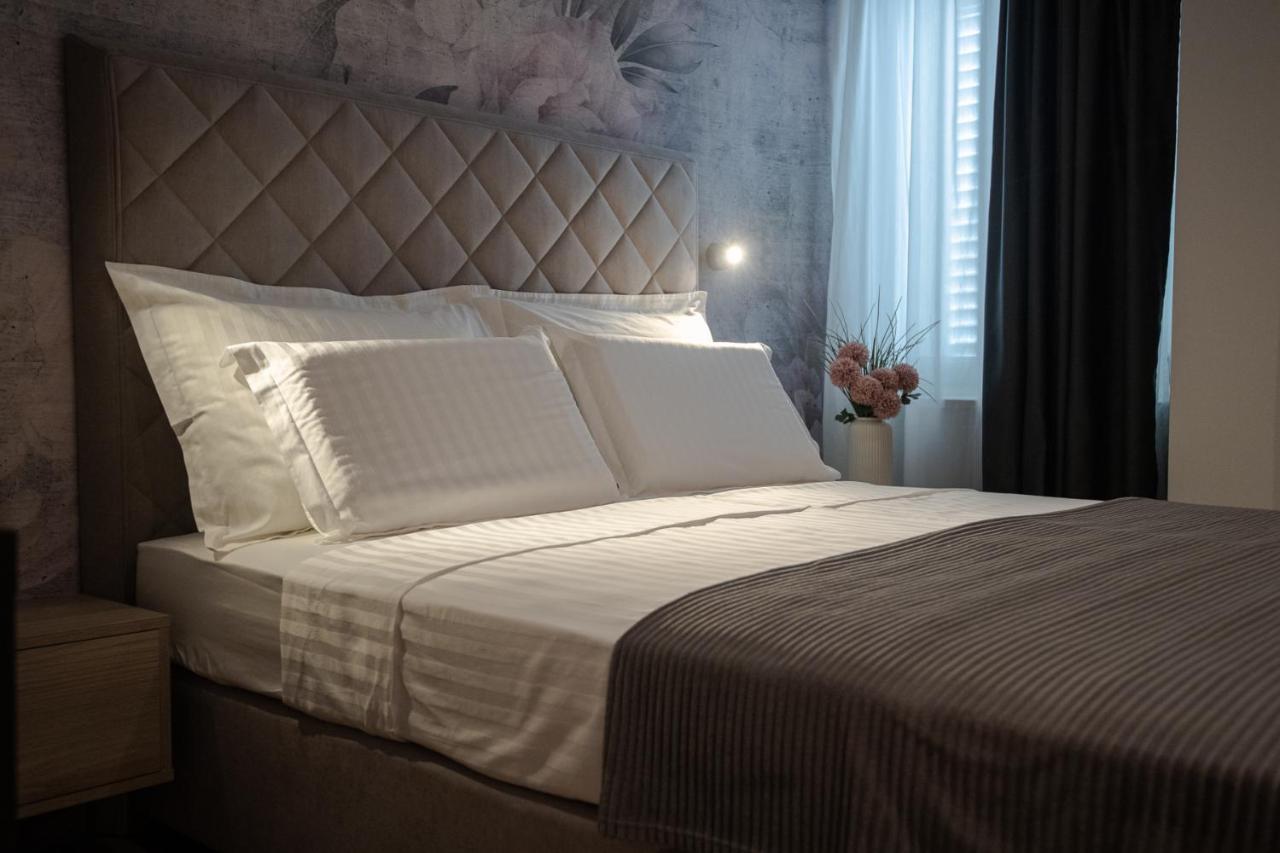 One&Only Luxury Apartment Zadar Buitenkant foto