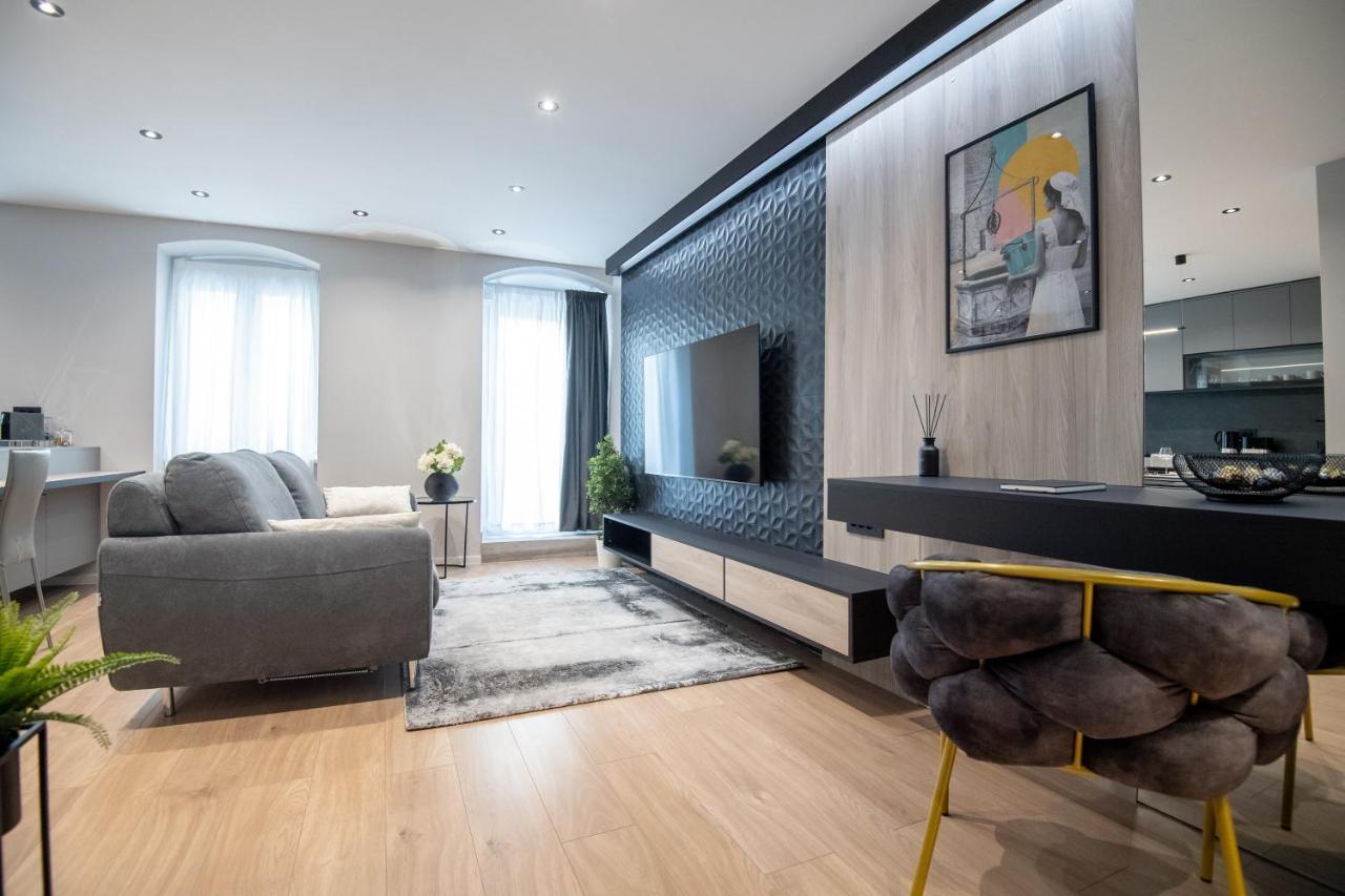 One&Only Luxury Apartment Zadar Buitenkant foto