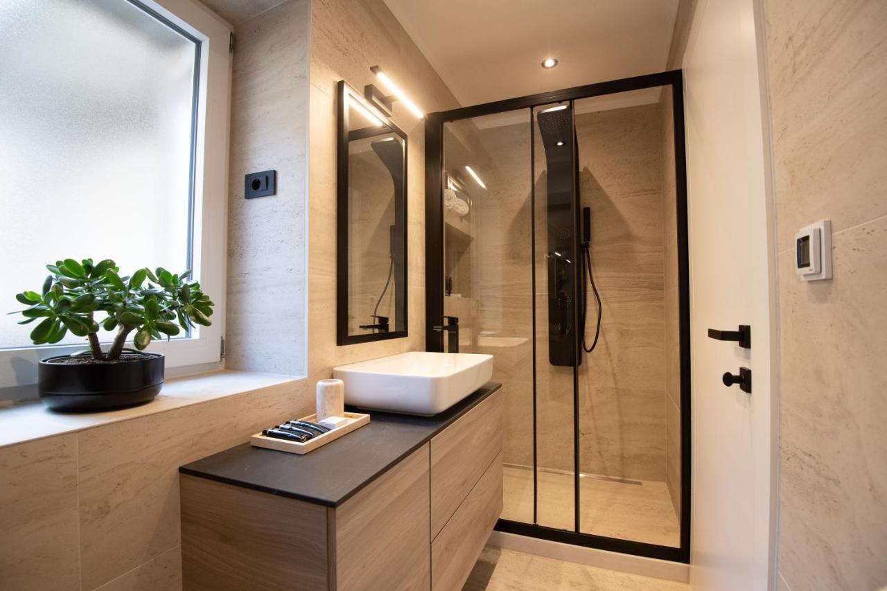 One&Only Luxury Apartment Zadar Buitenkant foto