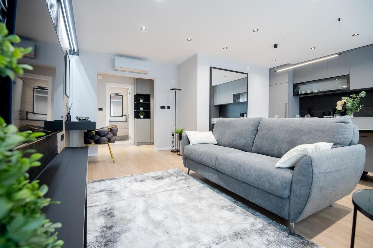 One&Only Luxury Apartment Zadar Buitenkant foto